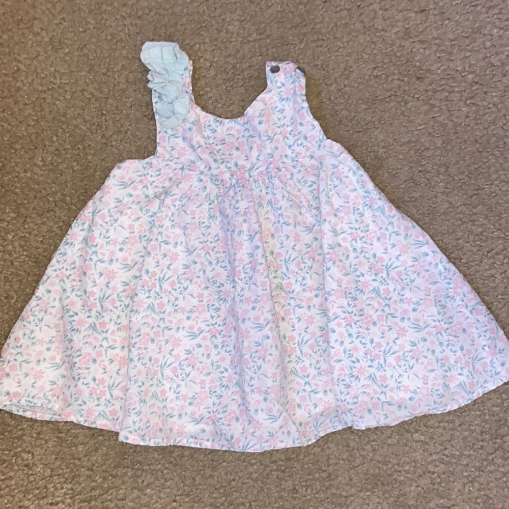 EUC baby girl dress